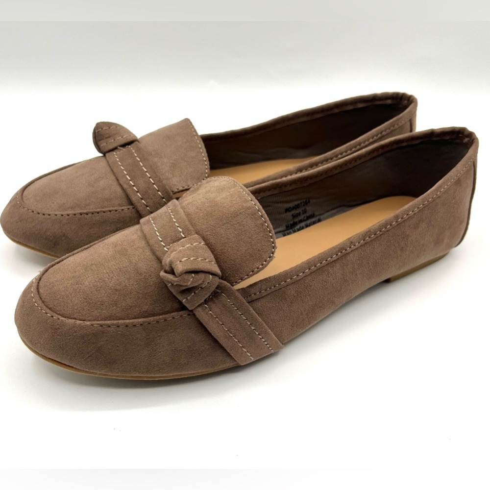 Journee Collection Womens Carrie Flat with Vegan Suede and Buckle Detail - Picture 2 of 8